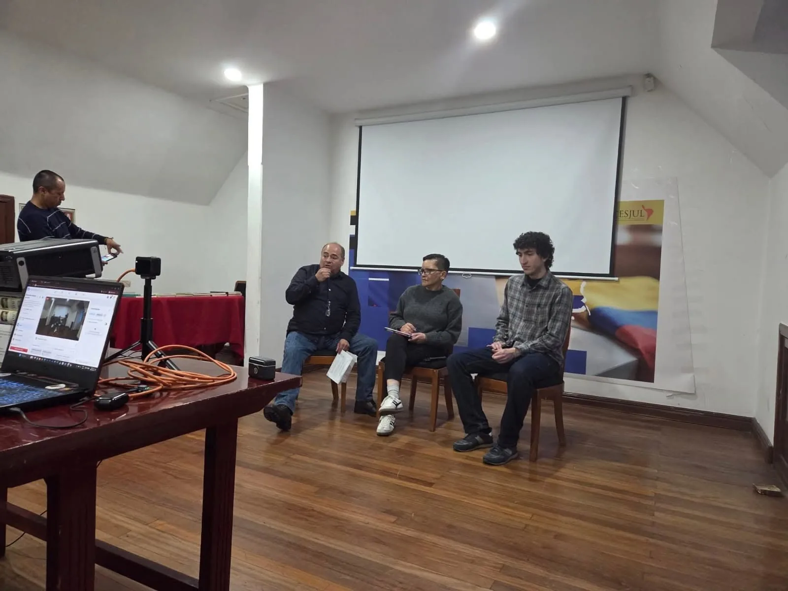 Conversatorio de la Corporación CIF